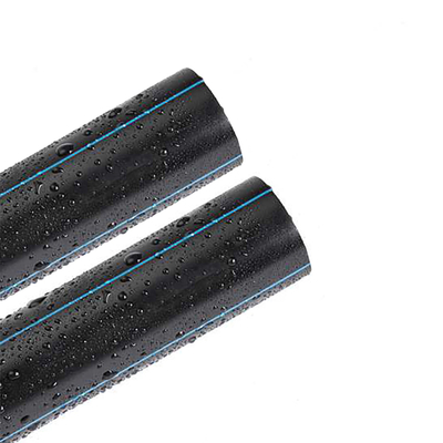 آب رسانی لوله های سیاه HDPE با نوار آبی برش به اندازه نمونه ارائه شده است